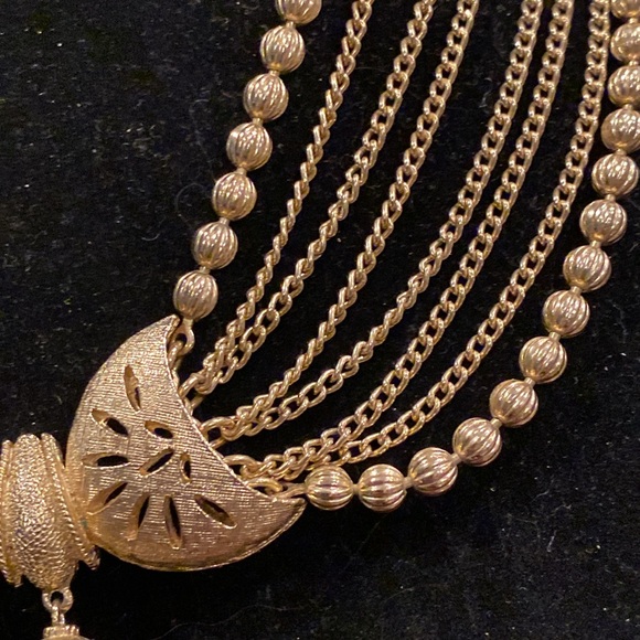 8 Strand All Metal Brushed Gold Bow Necklace. Great For Christmas Dress Ups - Picture 4 of 10